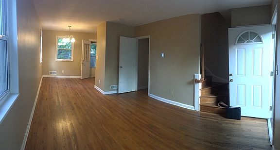 3rd image of 624 S Henry St