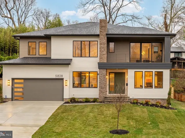5828 Tanglewood Dr, Bethesda, MD 20817