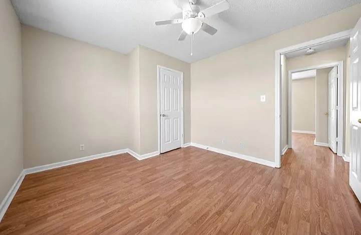 132 Grant Ave — Photo 18