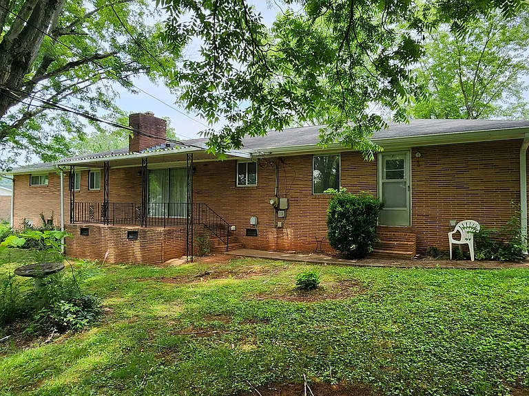 6836 Bacon Ln — Photo 5