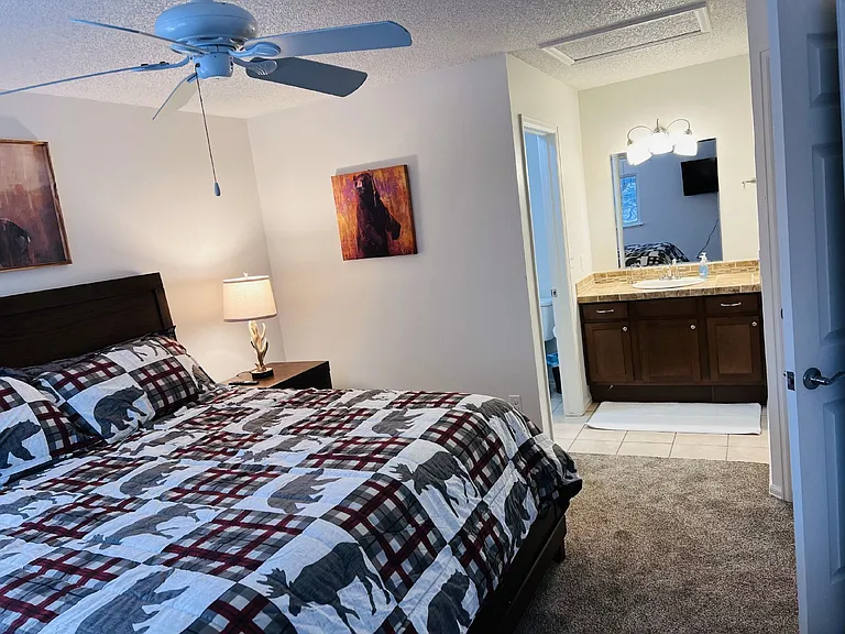 754 Crown Point Dr — Photo 15