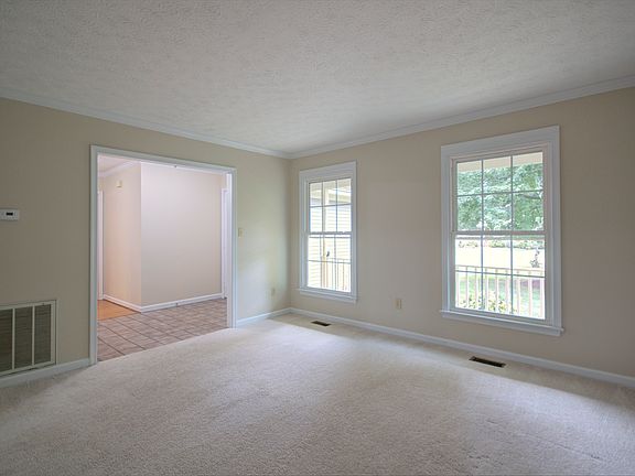 5th image of 107 Gardenville Dr