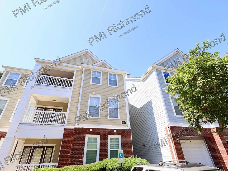 604 Bristol Village Dr #302