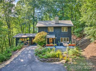 48 Black Oak Forest Rd, Fairview, NC 28730