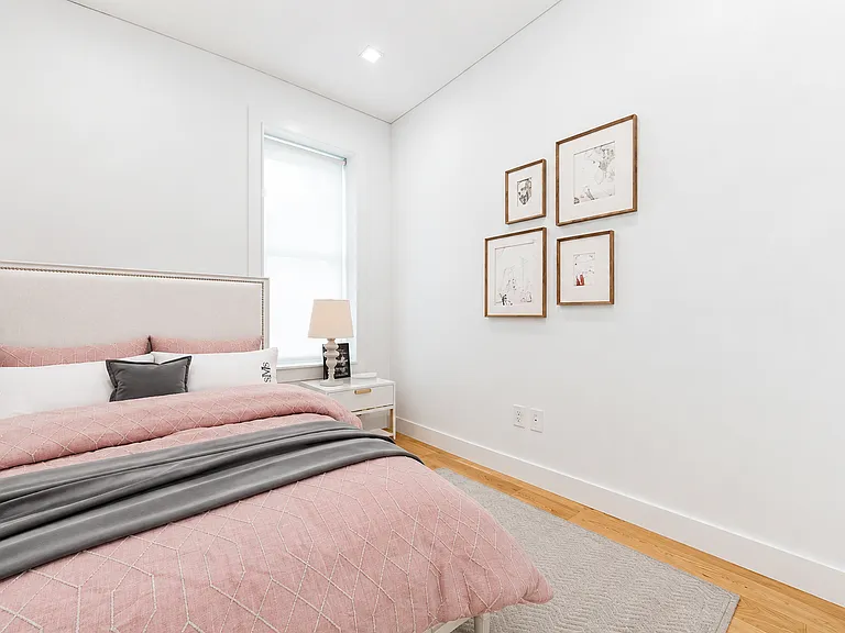7 Rivington St #3 — Photo 4