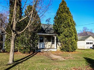 3846 North St, Greenhurst, NY 14742