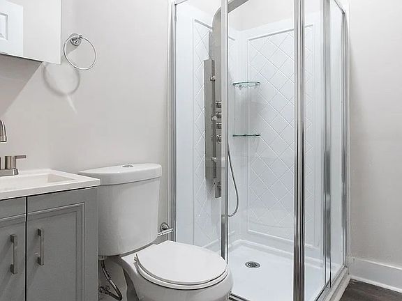 3rd image of 1404 N 21st St #312