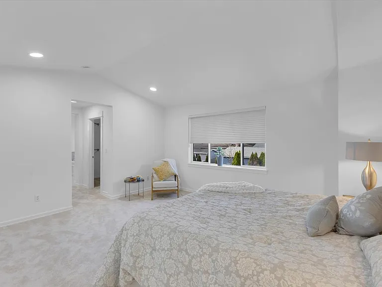12800 NE 154th St — Photo 34