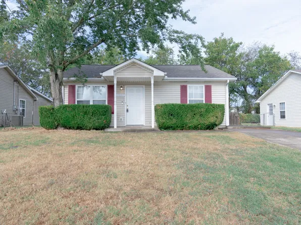 1023 Shadow Ridge Ave, Oak Grove, KY 42262