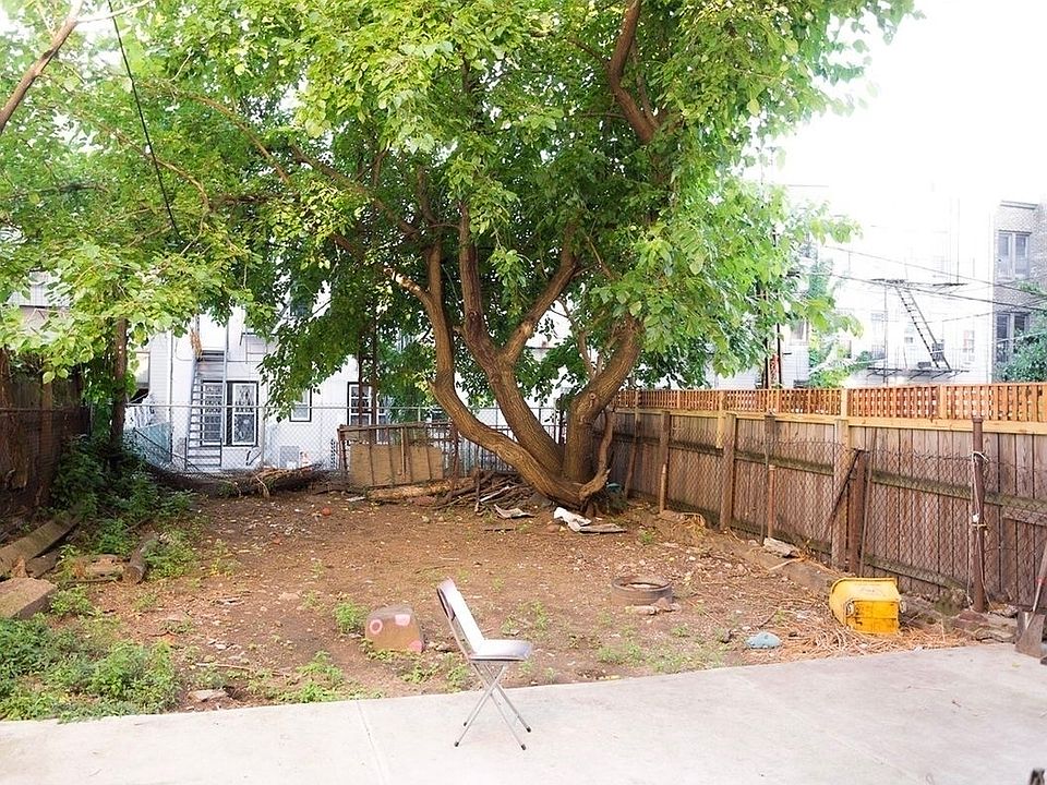 1st image of 239 Troutman St #L1