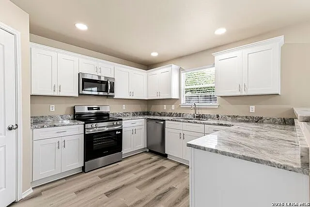 8050 Chisos Oak Dr — Photo 14
