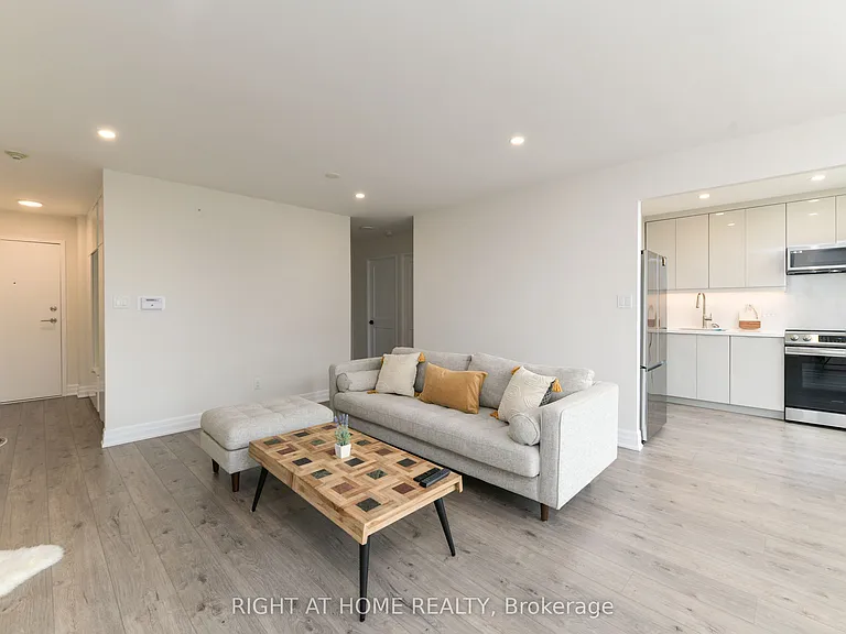 24 Southport St #853 — Photo 7