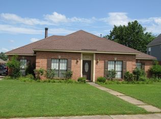 1613 Laurelwood Ln, Montgomery, AL 36117
