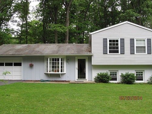 1st image of 476 Westgate Dr