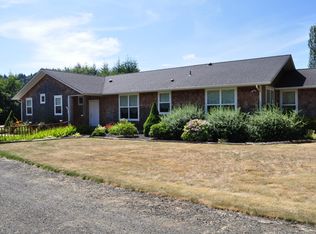 810 E Valley Rd, Skamokawa, WA 98647