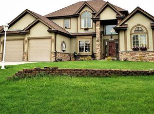 W351N5926 Westshore Rd, Oconomowoc, WI 53066