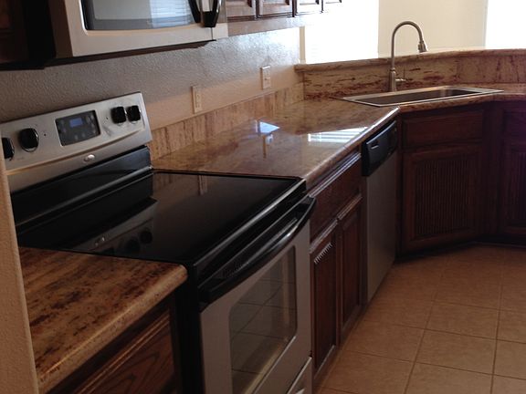 5th image of 1905 Brook Ln