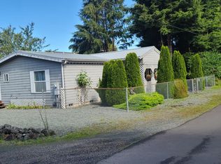 241 S Juniper St, Rockaway Beach, OR