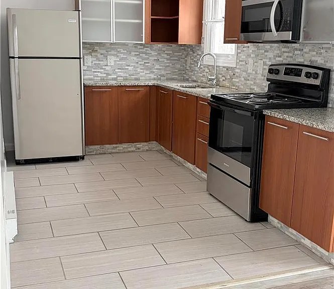 2113 Wild Laurel Dr — Photo 11