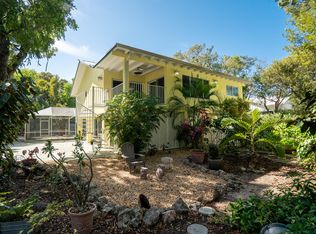 155 Fontaine Dr, Tavernier, FL 33070