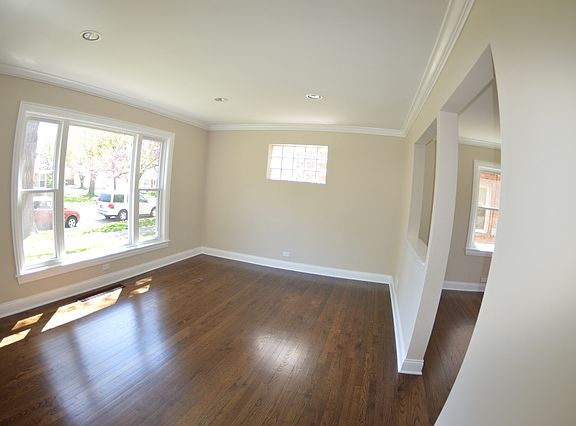 3rd image of 822 Norfolk Ave