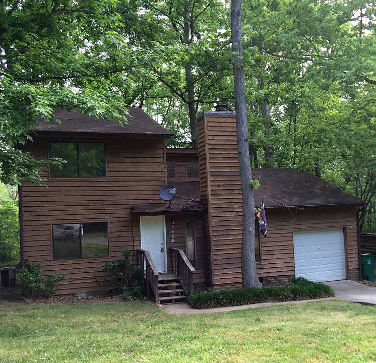 1st image of 8406 Park Vista Cres