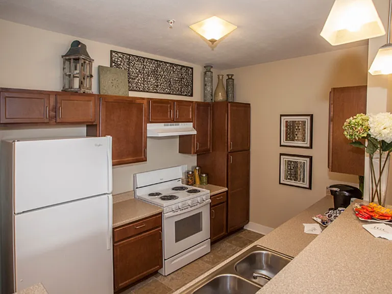 Preserve at Grande Oaks Apartment Homes — Photo 32