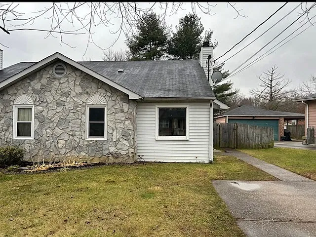 3 bed, 1020 sqft, $1,650 — Photo 1