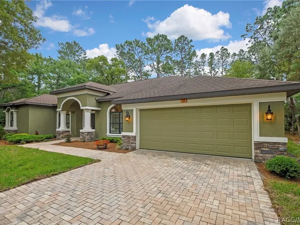 122 Daisy St, Homosassa, FL 34446