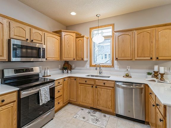 5th image of 7855 Dakota Cir