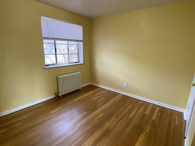 912-914 Country Club Ave #2 — Photo 12