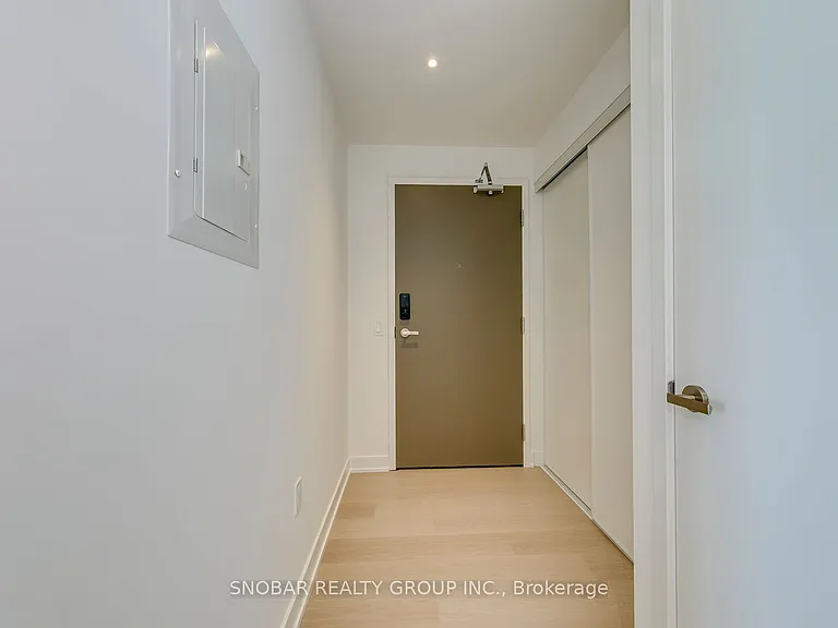 448 Burnhamthorpe Rd W #5708 — Photo 5