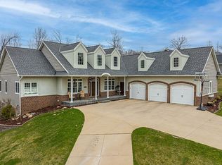 4344 Pioneer Trl SE, Cedar Rapids, IA 52403