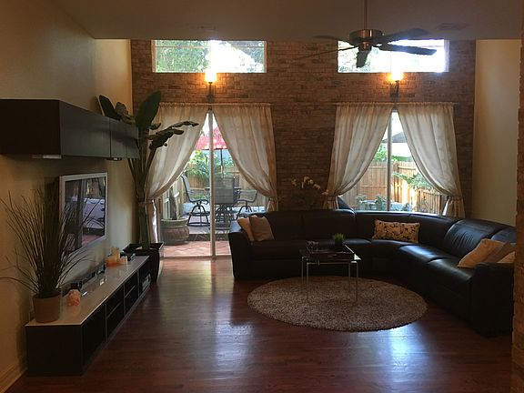 5th image of 1011 Elmwood St #1011