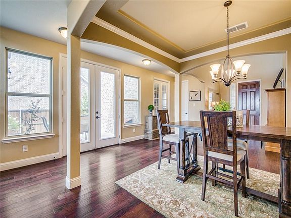 4th image of 1221 Paden Ln