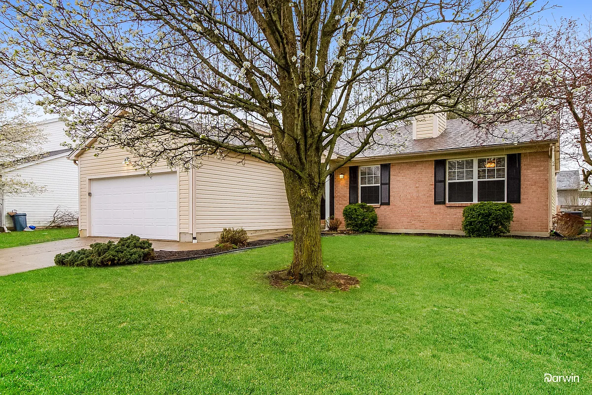 Building Photo - 607 Fox Chase Way
