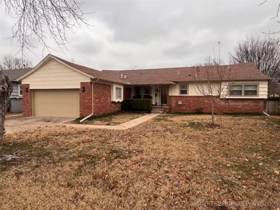 5645 S Winston Ave, Tulsa, OK, 74135