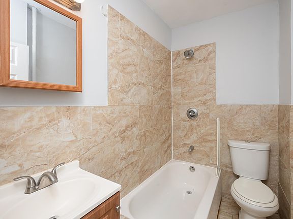 5th image of 729 S 13th St #1A