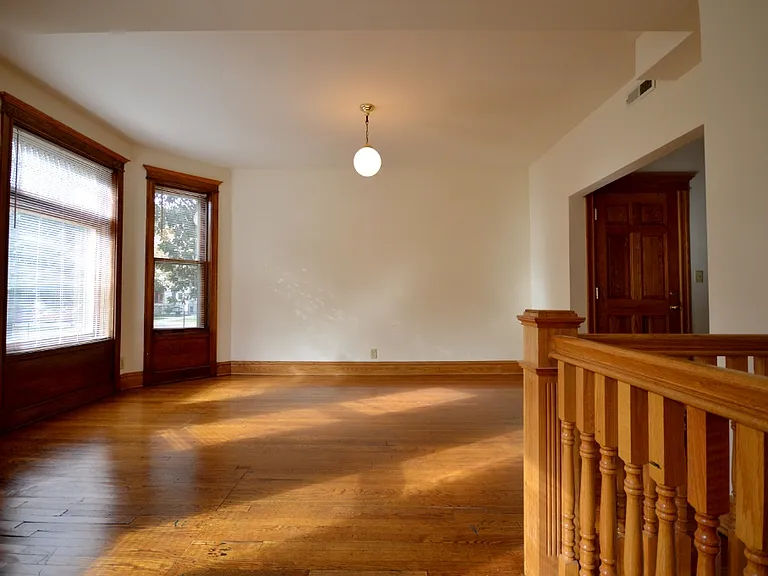 848 W Waveland Ave #1 — Photo 4