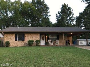 14596 Tucker St N, Lindale, TX 75771
