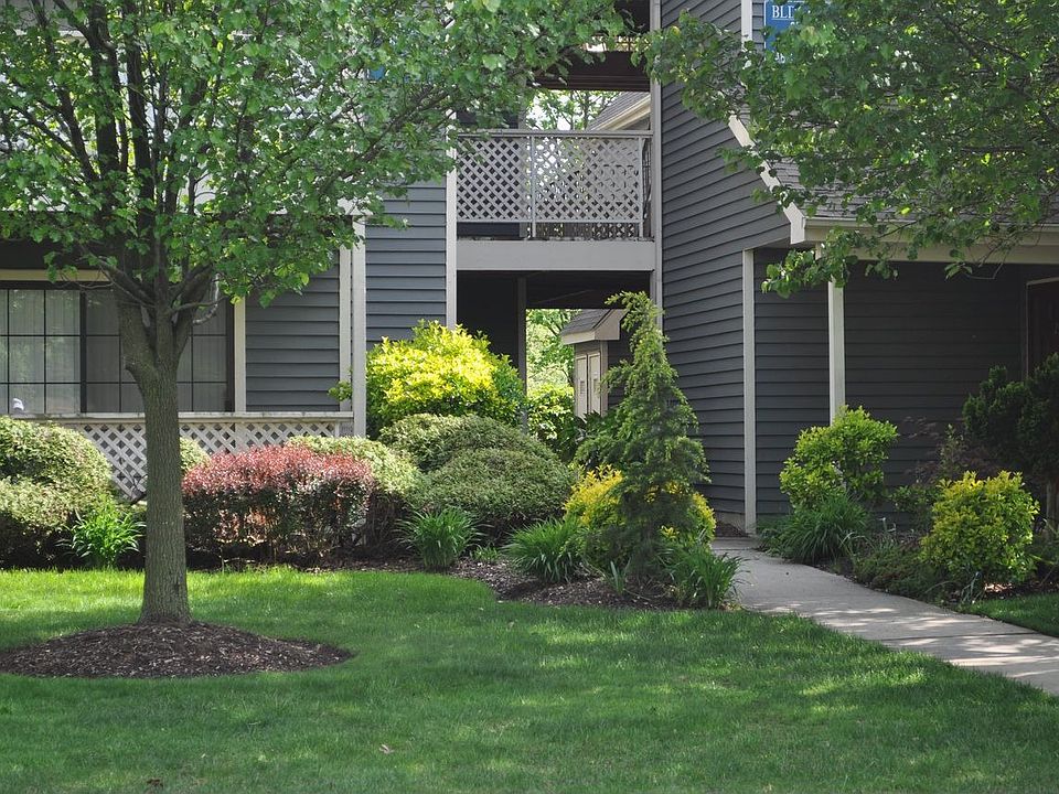 257 Crosspointe Dr, East Brunswick, NJ 08816 Zillow