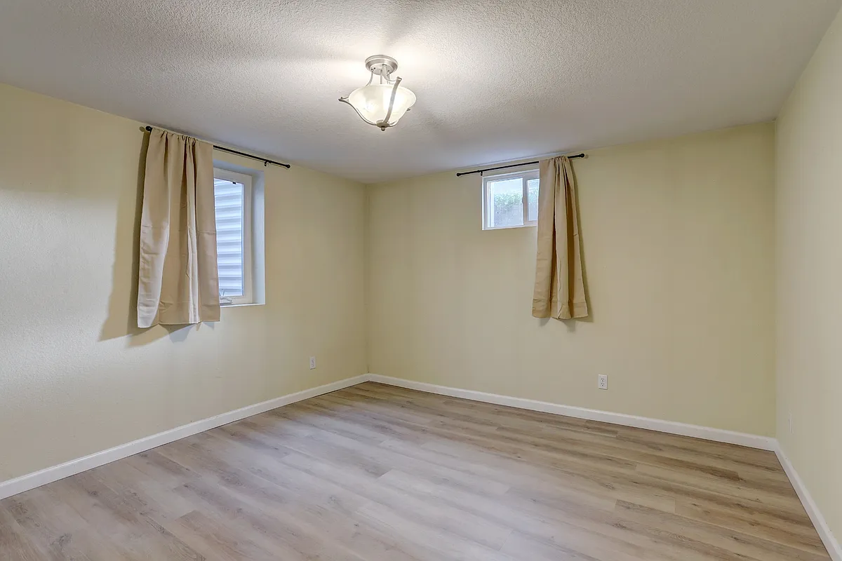 Building Photo - 7777 Umatilla St #6