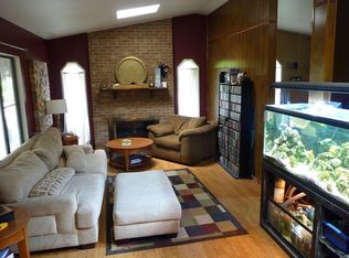 405 N Fillmore Ave, Sterling, VA 20164