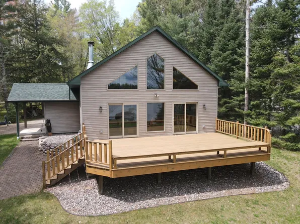 12540 W Shore Dr, Mountain, WI 54149