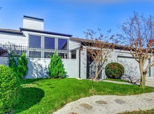 5528 Shadow Crest St, Houston, TX 77096