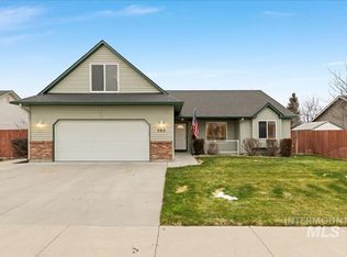 562 E Huckleberry Ct, Kuna, ID 83634