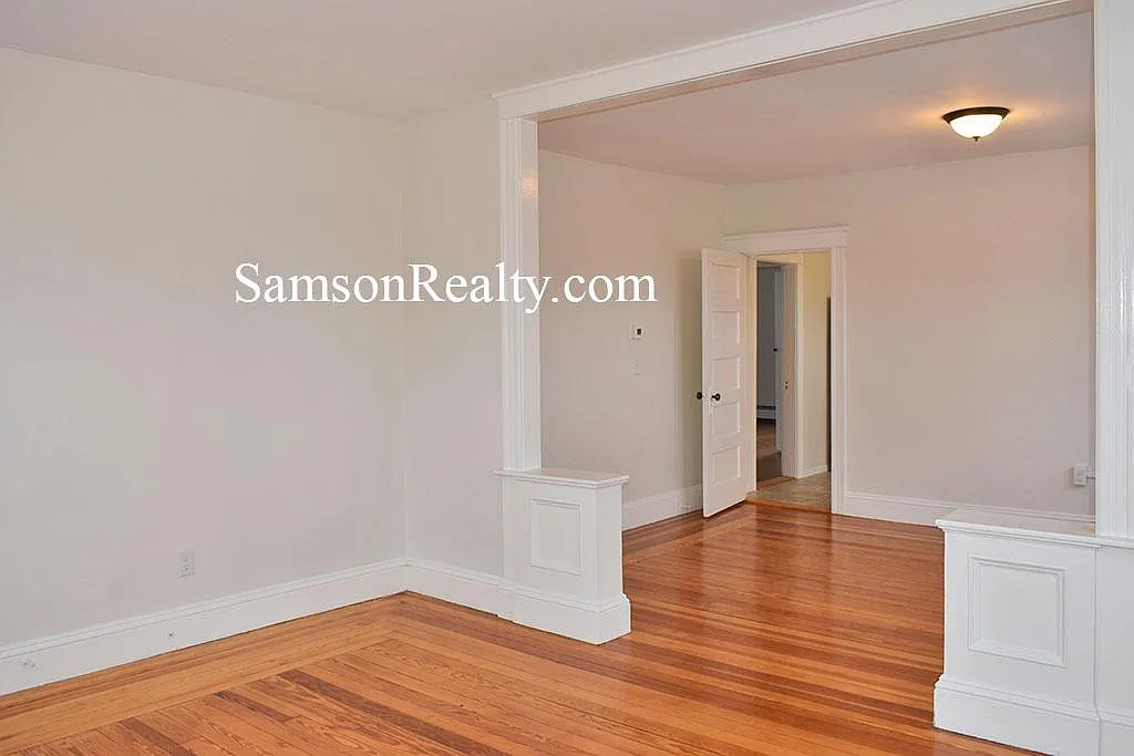 2 bed, 1200 sqft, $1,950 — Photo 3