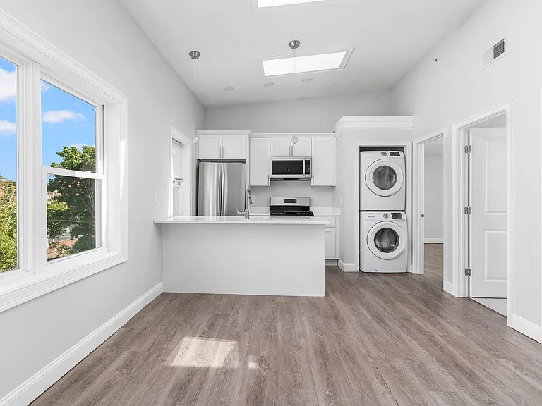 Trenton Street Homes — Photo 1