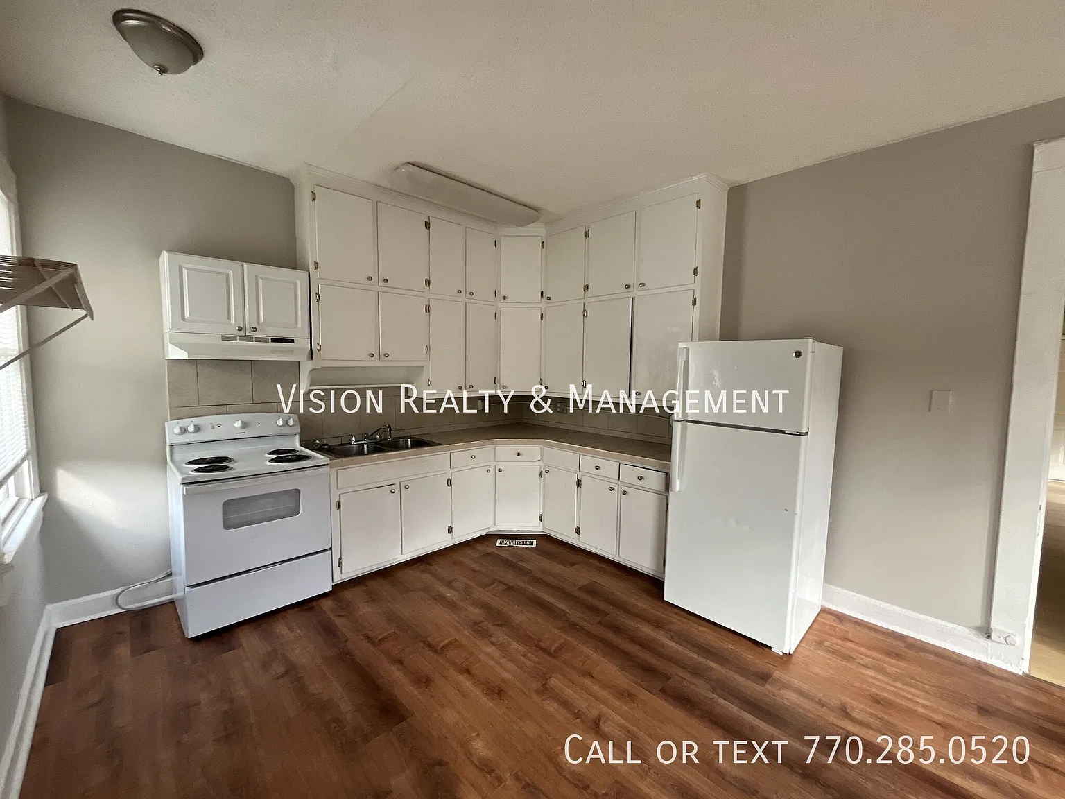 1 bed, $945 — Photo 2