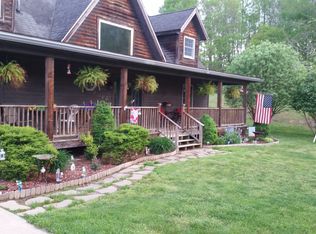 144 Roberts Ln, Harrisville, WV 26362